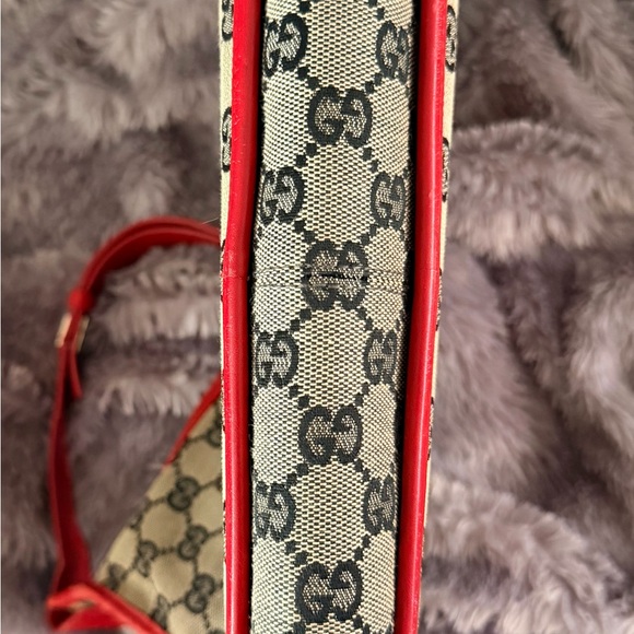 Gucci Red and Beige Shoulder Bag - Picture 3 of 14